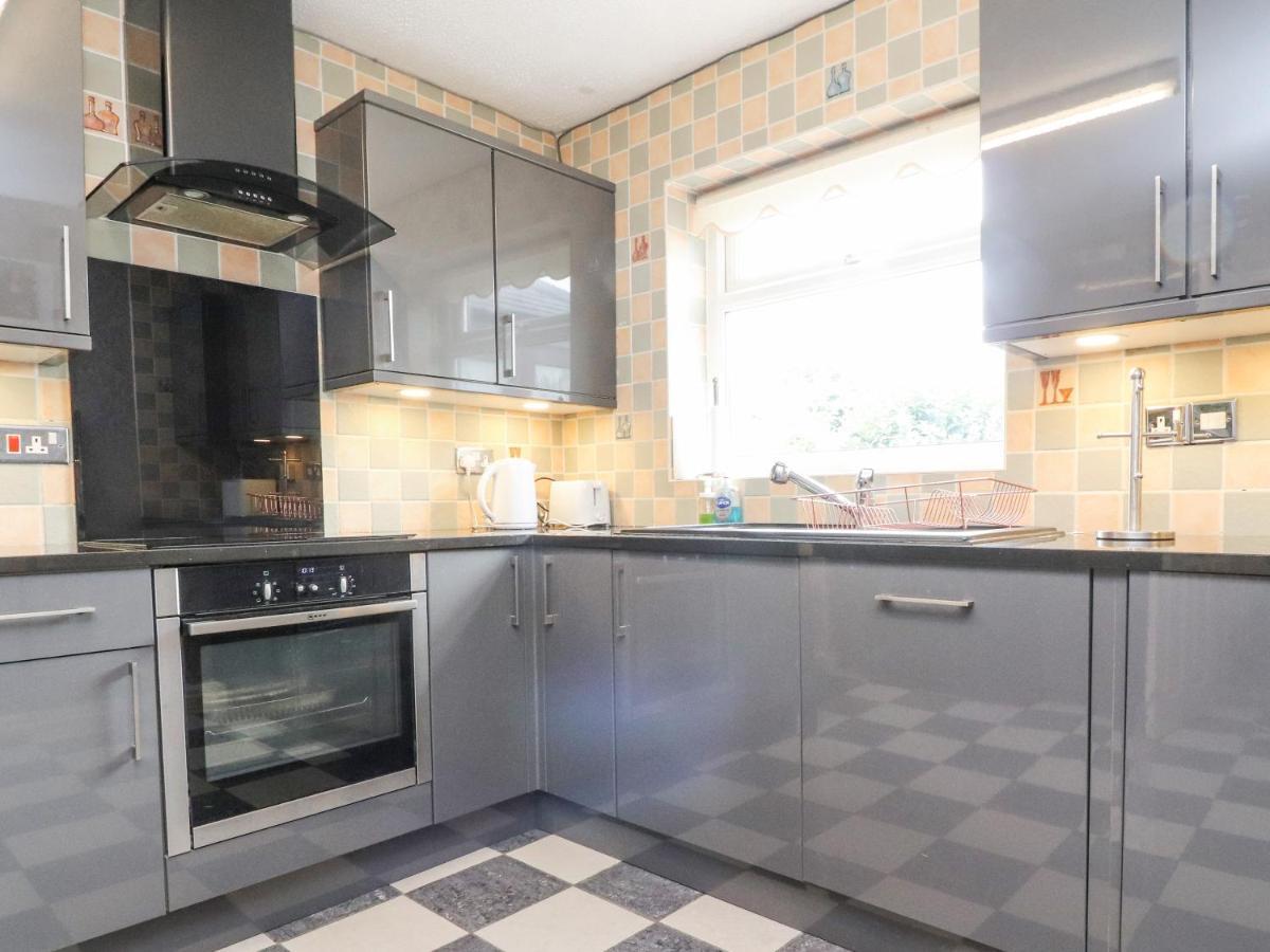 23 Wolsey Close Thornton  Eksteriør bilde