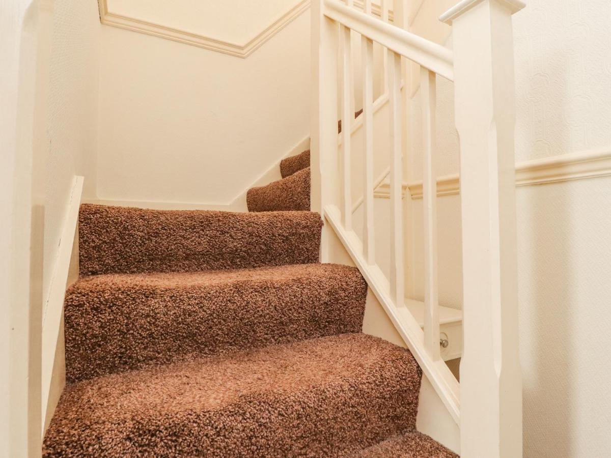 23 Wolsey Close Thornton  Eksteriør bilde
