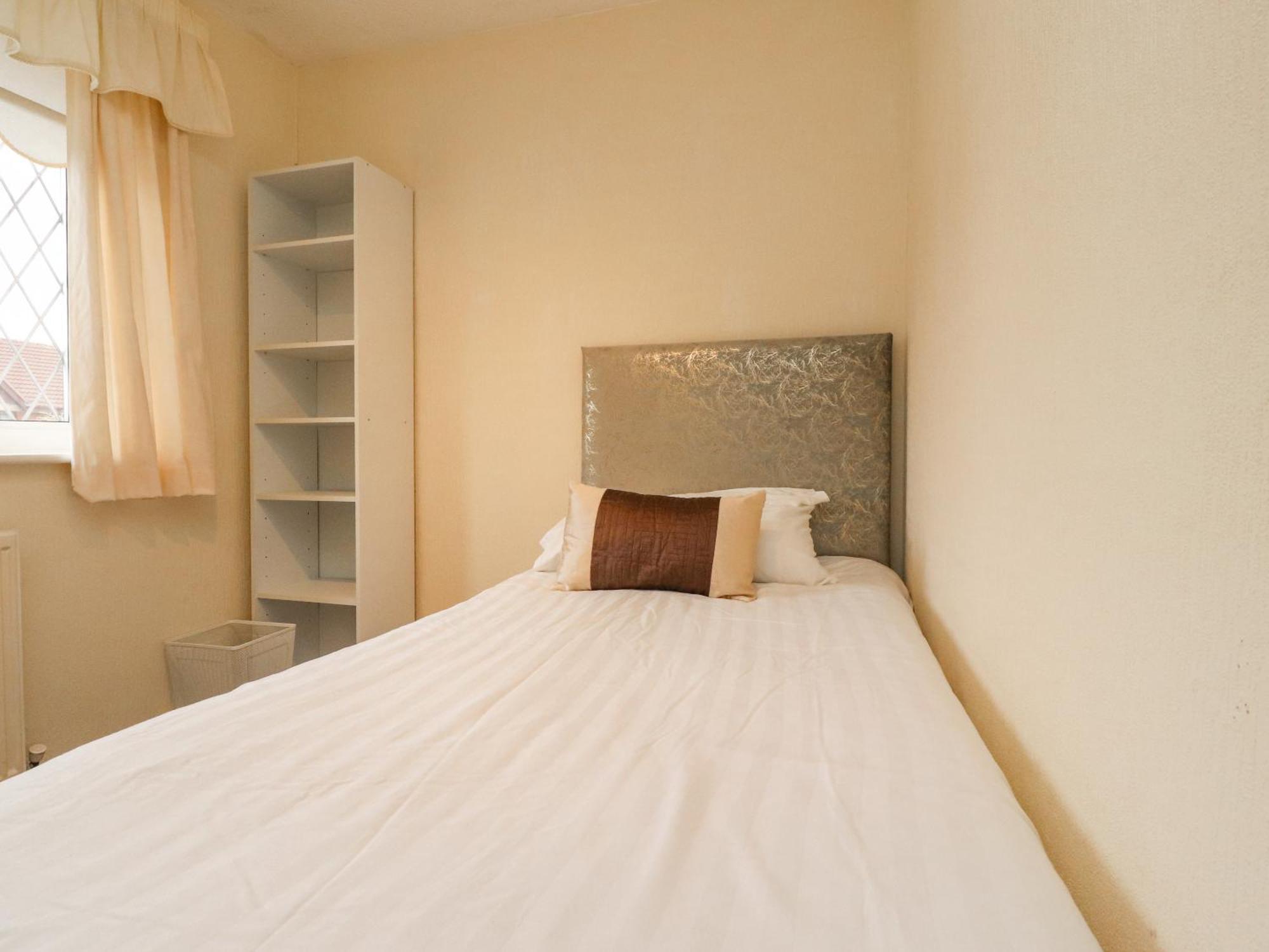 23 Wolsey Close Thornton  Eksteriør bilde